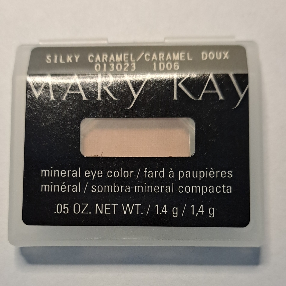 Mary Kay Silky Caramel Mineral Eye Color